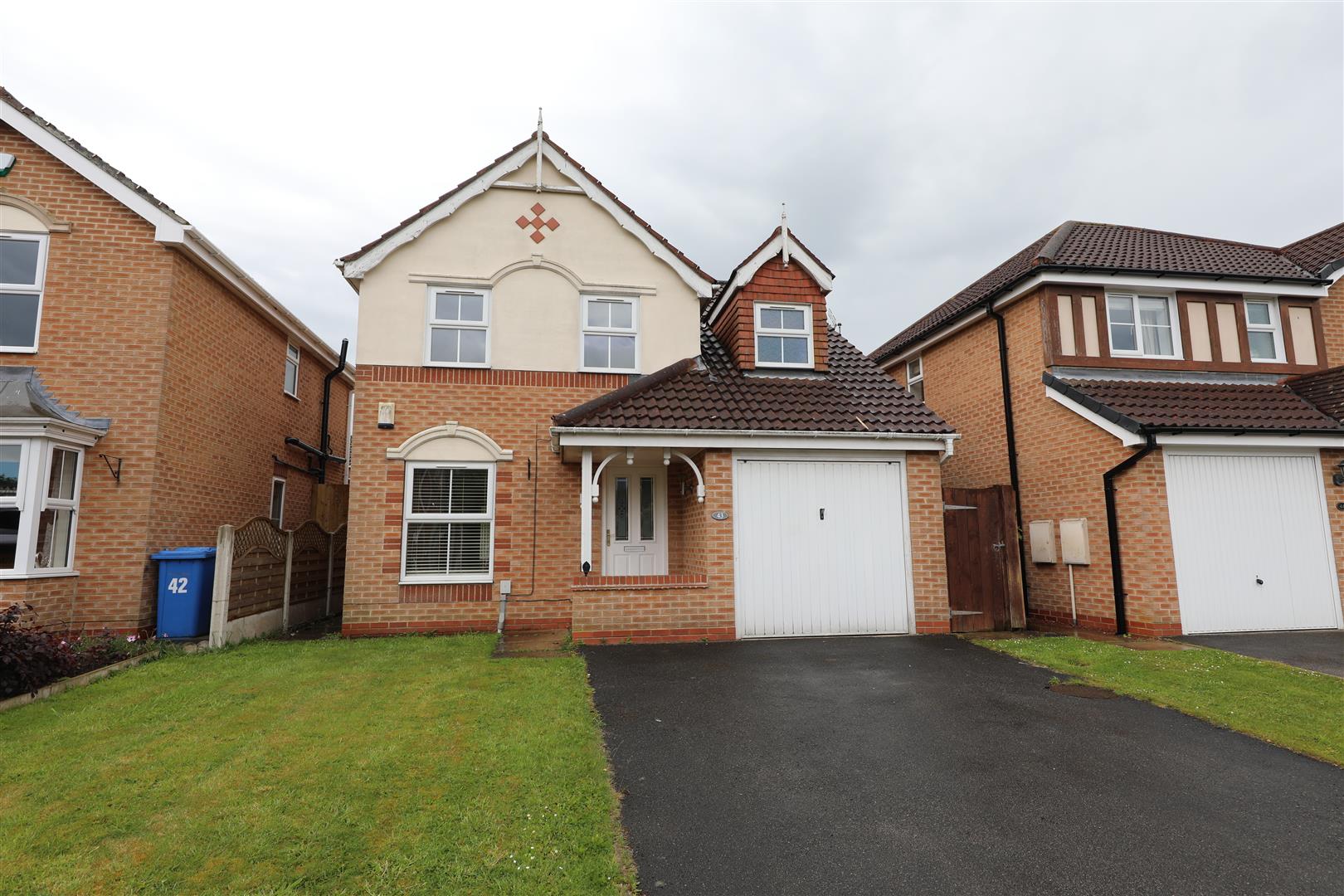 Property & Houses for Sale & Let in Hull Symonds & Greenham